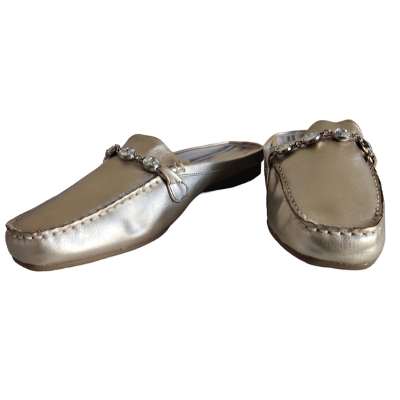 Predictions Women's Slides - Picture 3 of 8
